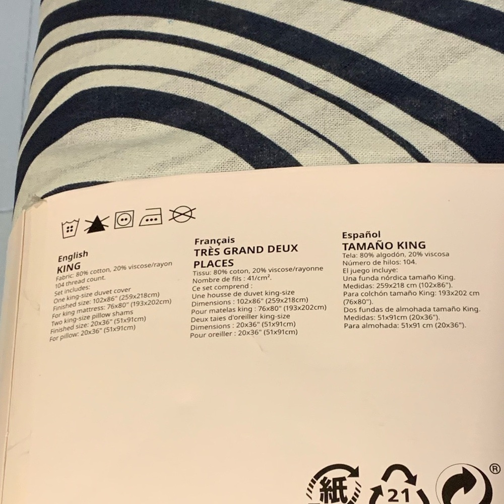 IKEA KLIPPNEJLIKA King Duvet Cover Set With Pillowcases Blue 505.700.88 Waves - Picture 3 of 3
